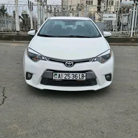 Toyota Corolla 2015