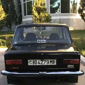 Lada 2104 1980