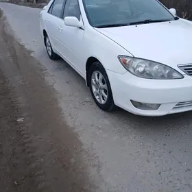 Toyota Camry 2003