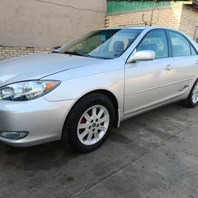 Toyota Camry 2004