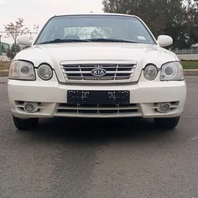 Kia Optima 2004