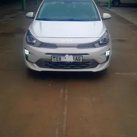 Kia Rio 2022