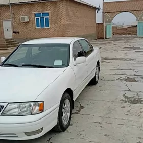 Toyota Avalon 1999