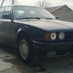 BMW 535 1990