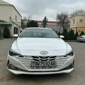 Hyundai Elantra 2021