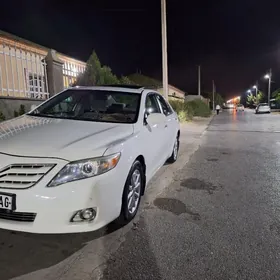 Toyota Camry 2010