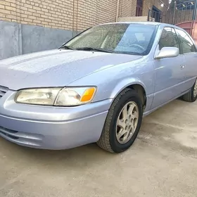 Toyota Camry 1998