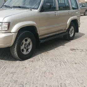 Isuzu Trooper 1999
