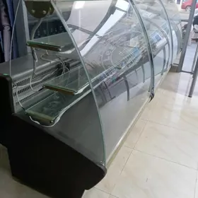 witrina kanditer holadelnik