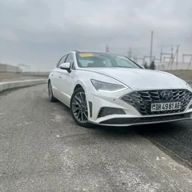Hyundai Sonata 2020