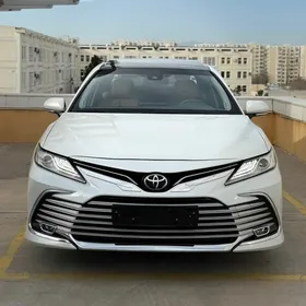 Toyota Camry 2023