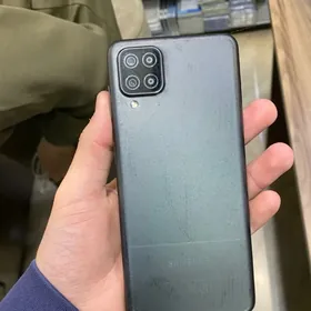 Samsung A12