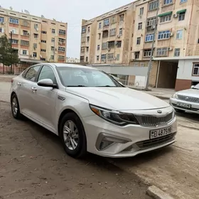 Kia Optima 2020