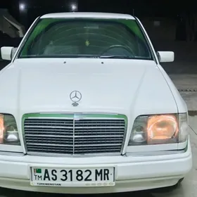 Mercedes-Benz 230E 1994