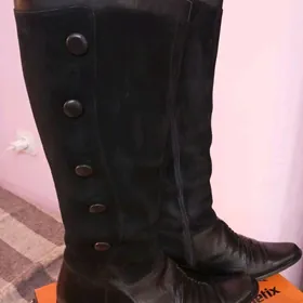 Сапоги женские б/у раз.36