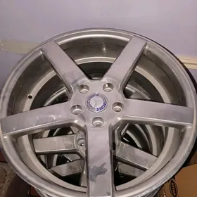 vossen diska R18 raznoşiroki