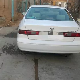 Toyota Camry 1997