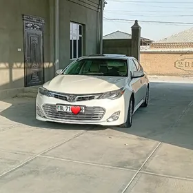 Toyota Avalon 2013