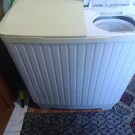 Kir Masynka pol Avtomat