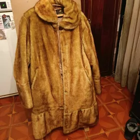 Искусственная  шуба