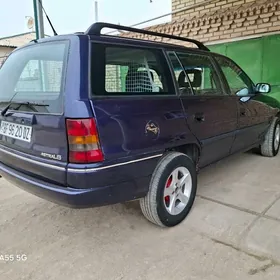 Opel Astra 1995