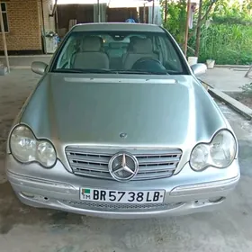 Mercedes-Benz C-Class 2001