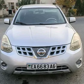 Nissan Rogue 2012