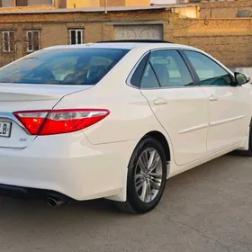 Toyota Camry 2017