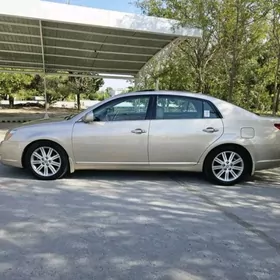 Toyota Avalon 2005