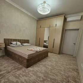 4 komnat gurtly jay satlyk