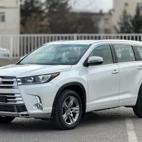 Toyota Highlander 2019