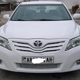 Toyota Camry 2010