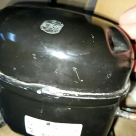 witrina holodilnigiñ motory