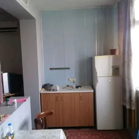 ГОСТИНКА 5МКР 1ЭТАЖ!!!