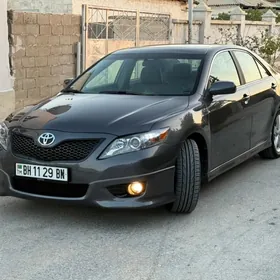 Toyota Camry 2011