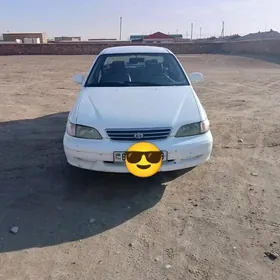 Toyota Corona 1998