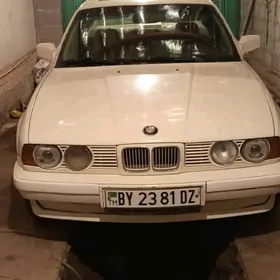 BMW 525 1990