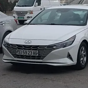 Hyundai Elantra 2021