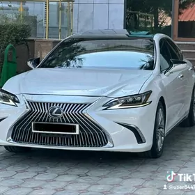 Lexus ES 350 2020