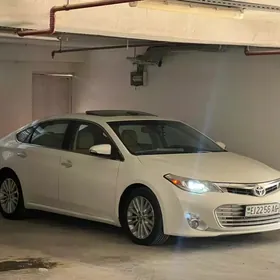 Toyota Avalon 2013