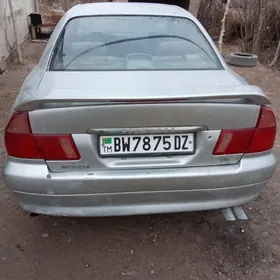 Mitsubishi Diamante 1995