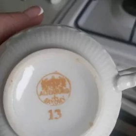 Два винтажных сервиза