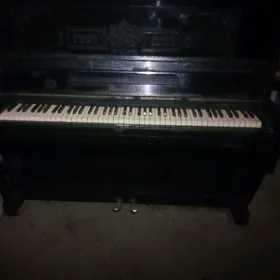 Pianino