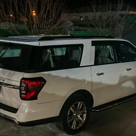 Ford Expedition 2022