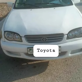 Toyota Corolla 2000