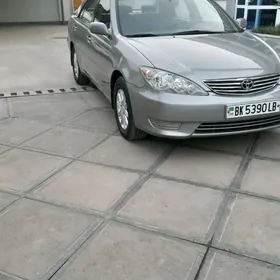 Toyota Camry 2005