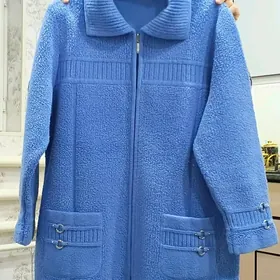 женфер и спортивка