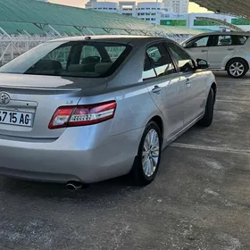 Toyota Camry 2011