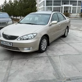 Toyota Camry 2005