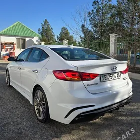 Hyundai Elantra 2018